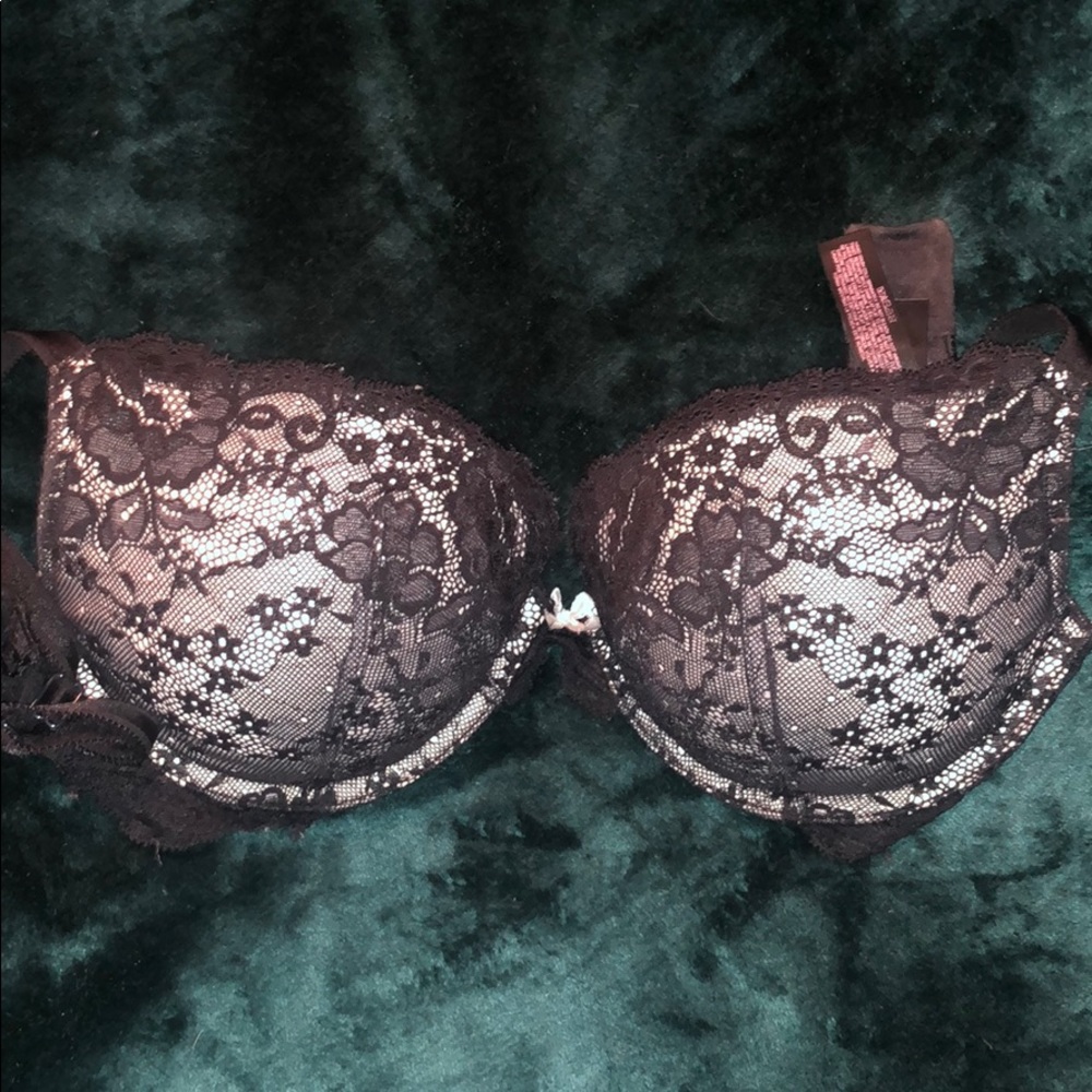 VS Bra